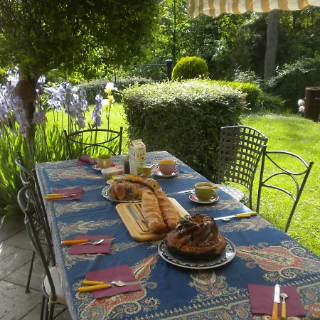 La Nichardiere Charme Et Bed and breakfast *
